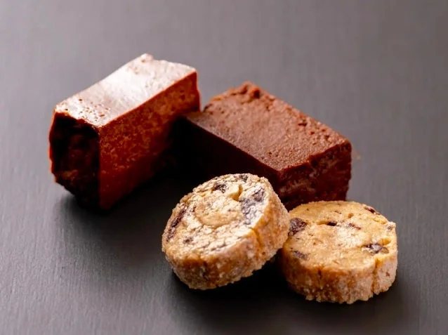 チョコレートとクッキーのセット