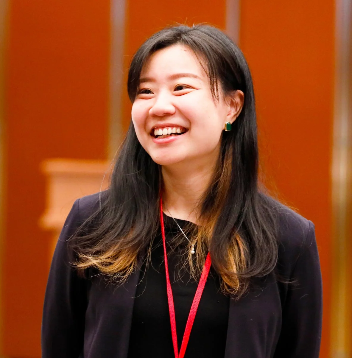 吉田琴乃氏のポートレート