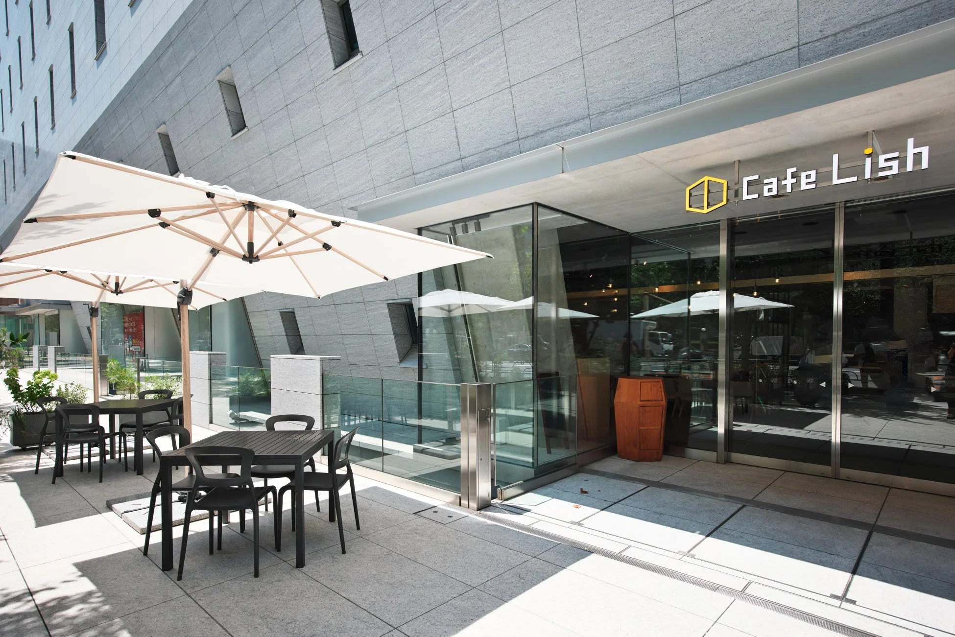 Cafe Lishのテラス席