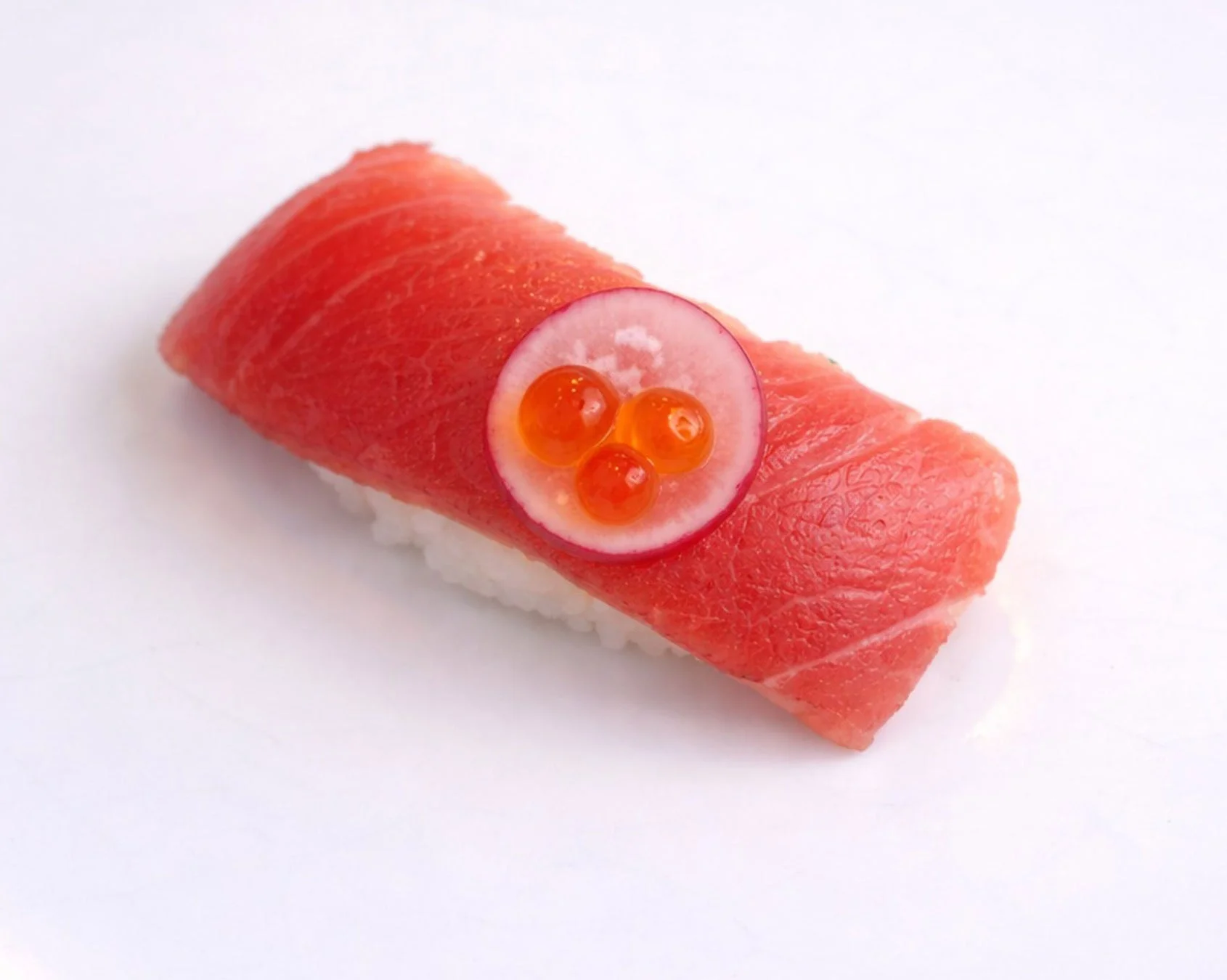 マグロとイクラ