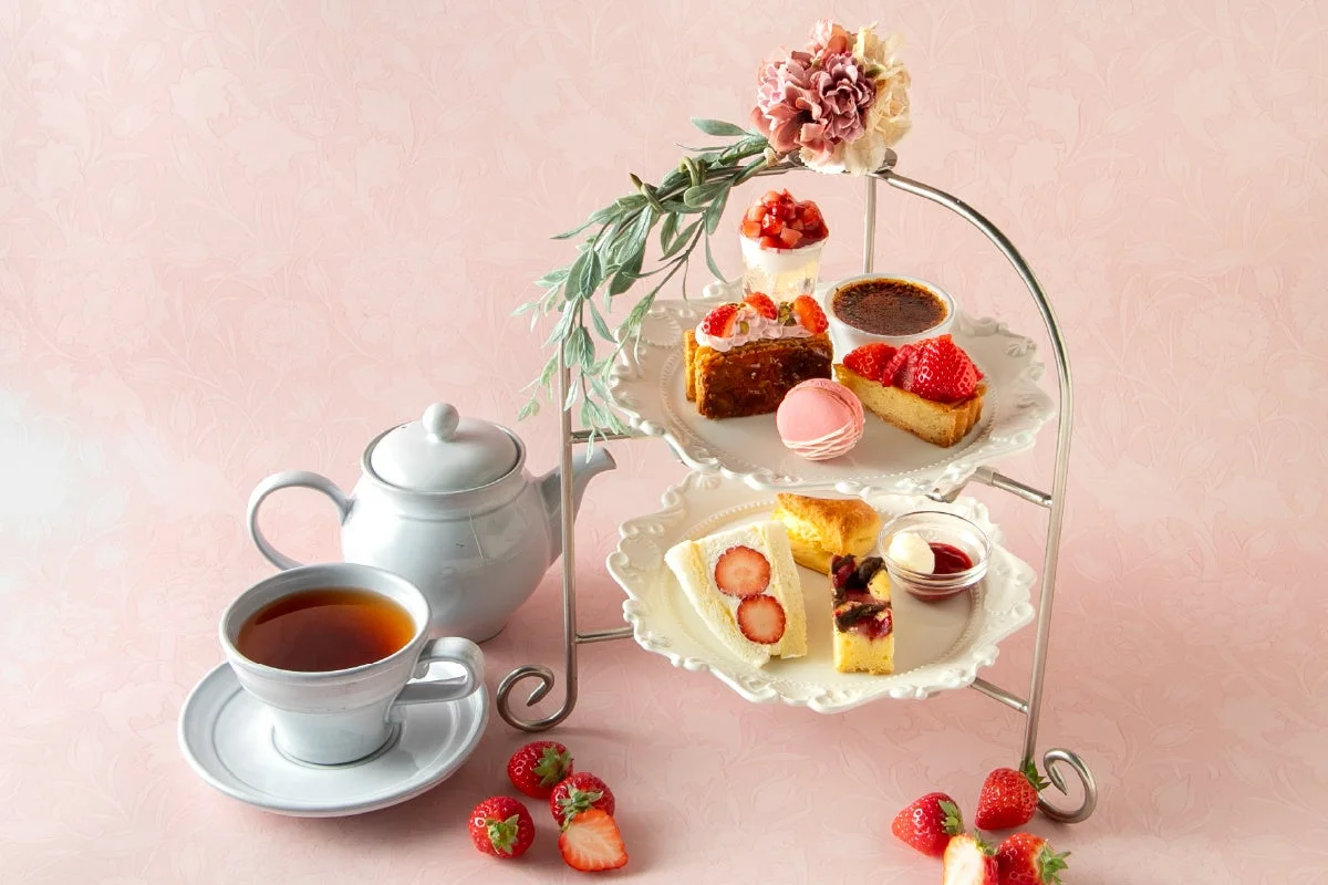 いちごと紅茶のアフタヌーンティー