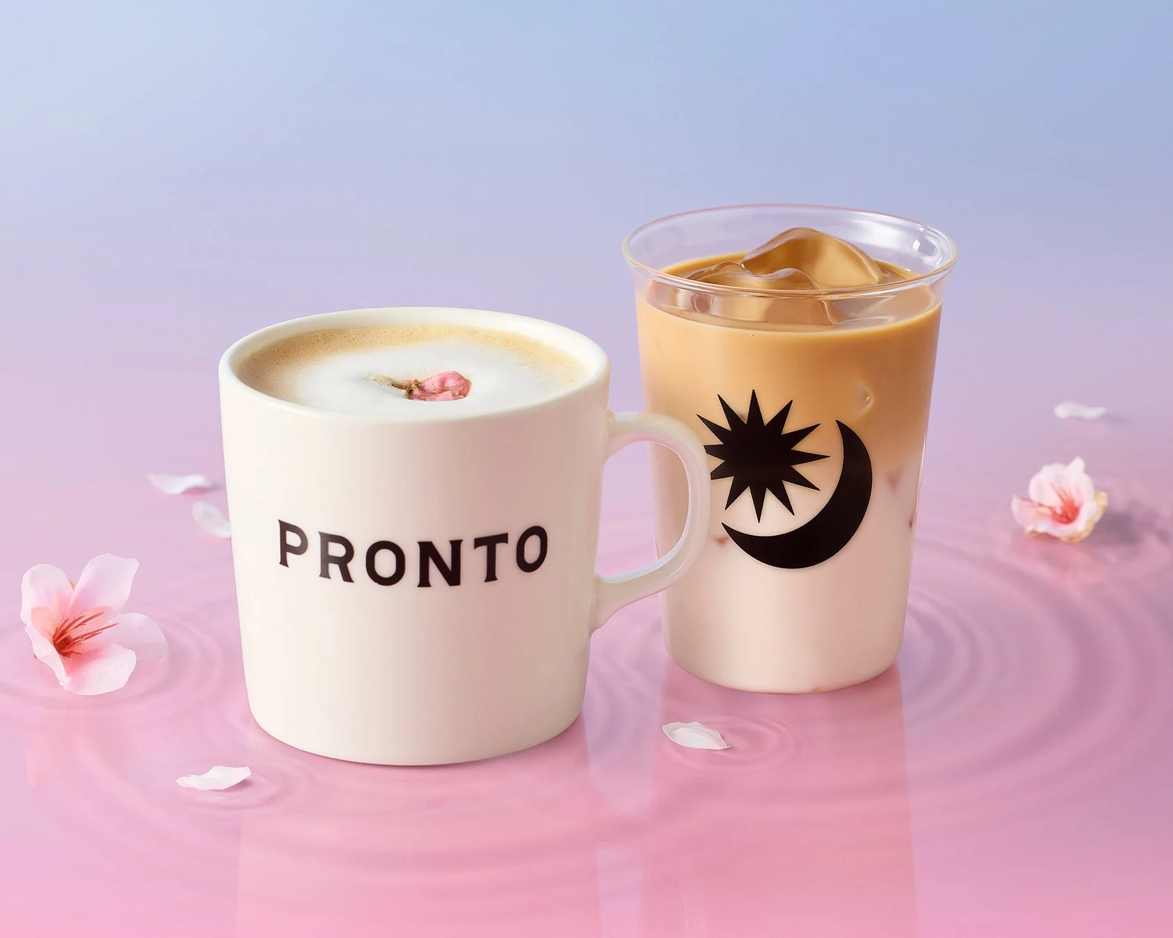 アイス桜ミルクティーと桜舞うロイヤルミルクティー