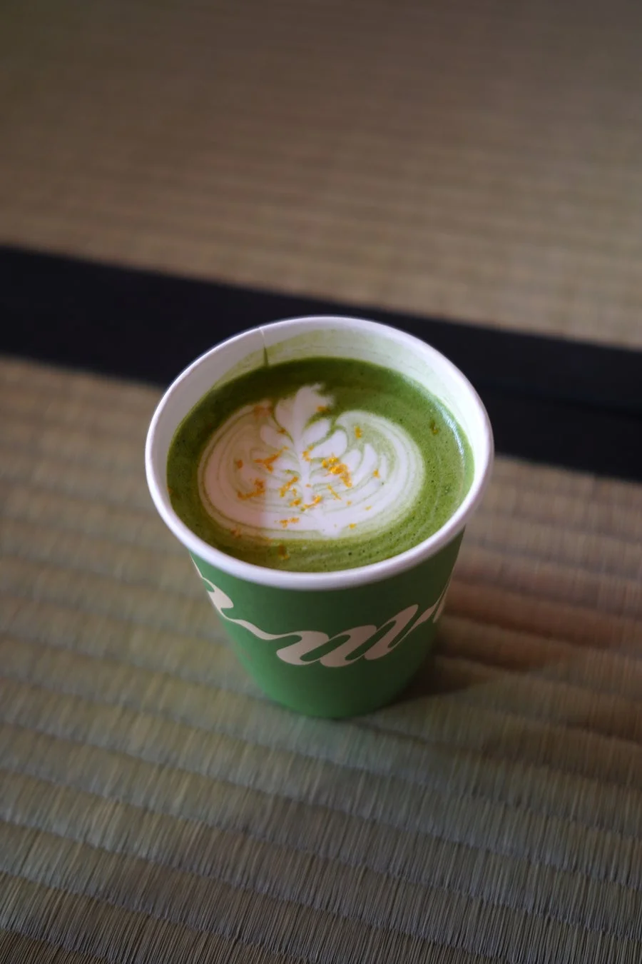 抹茶ラテ、ラテアート