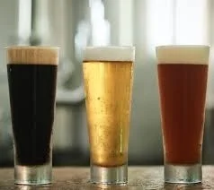 生ハムと生牡蠣、生ビール BAKKANOのクラフトビール