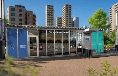 R SPORTS TRAINING LABの建物外観