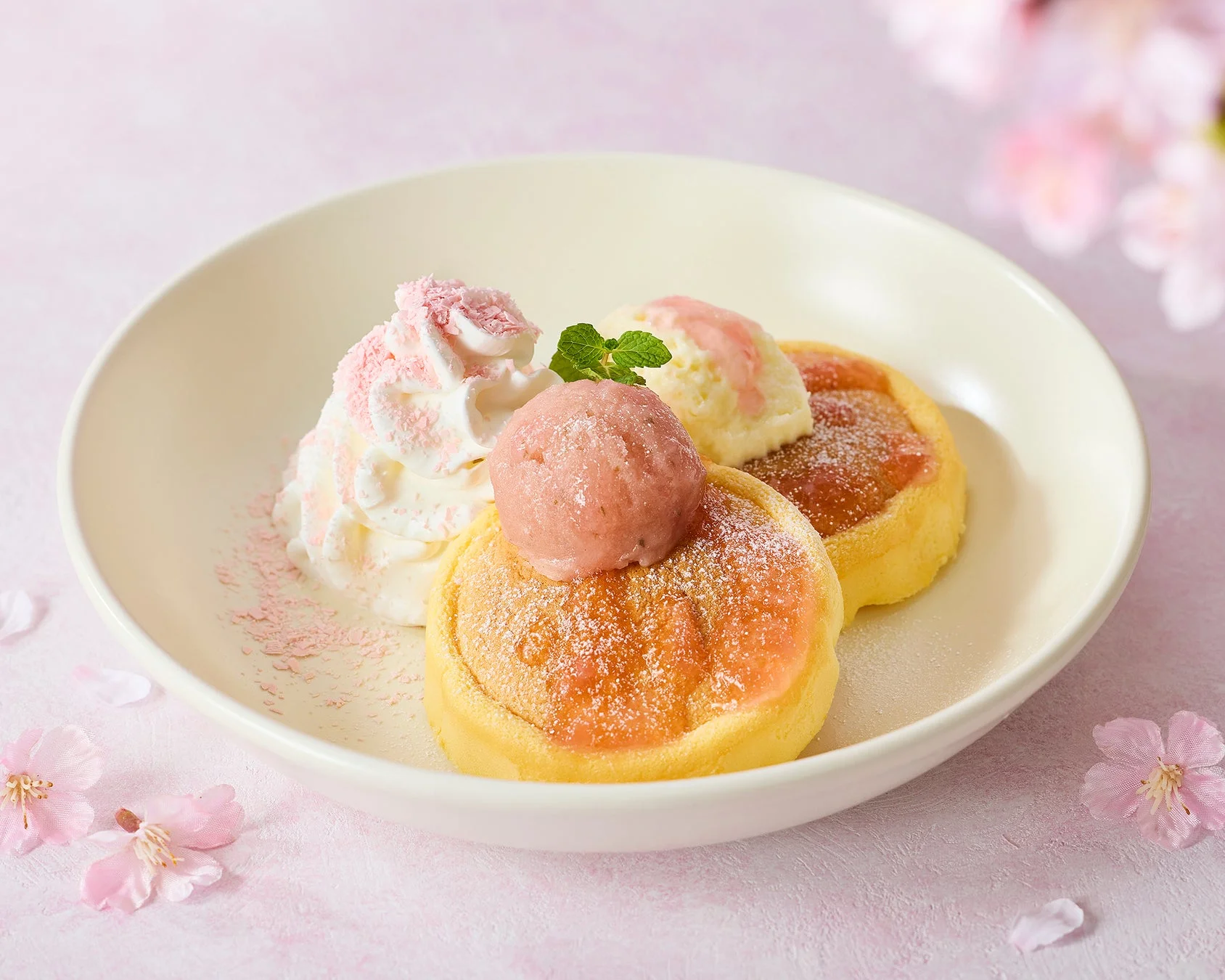 桜スフレパンケーキ~リッチ塩ホイップ~