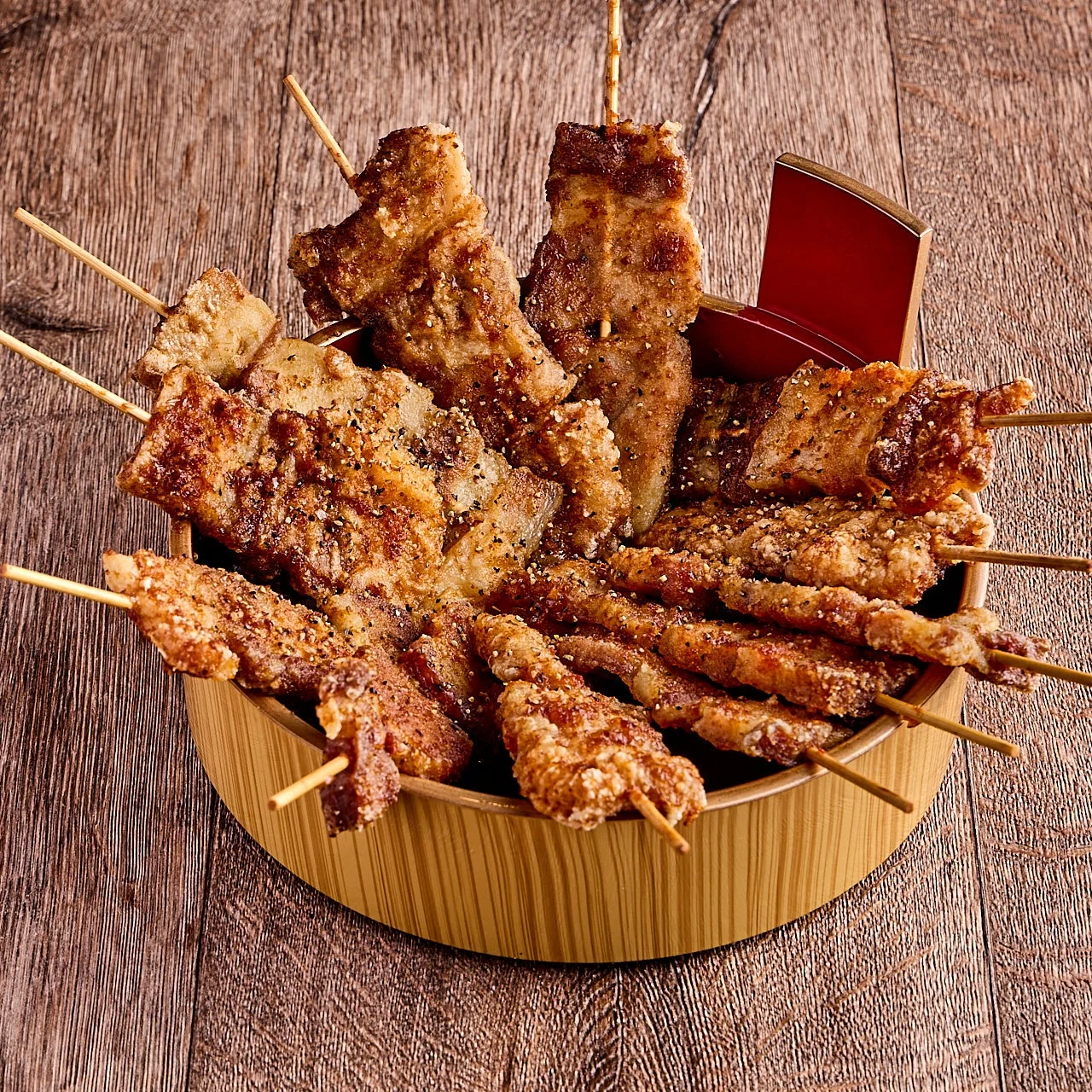 バリとん焼き（スパイス串）