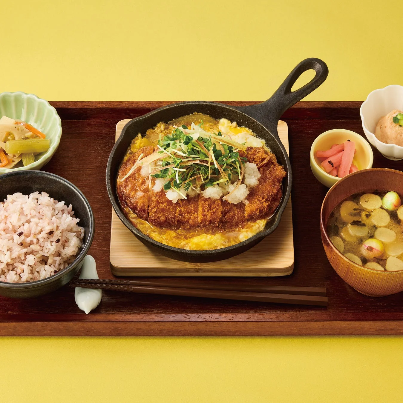 熟成三元豚カツの卵とじお膳