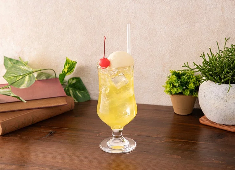 HWANG CHOON クリームソーダ