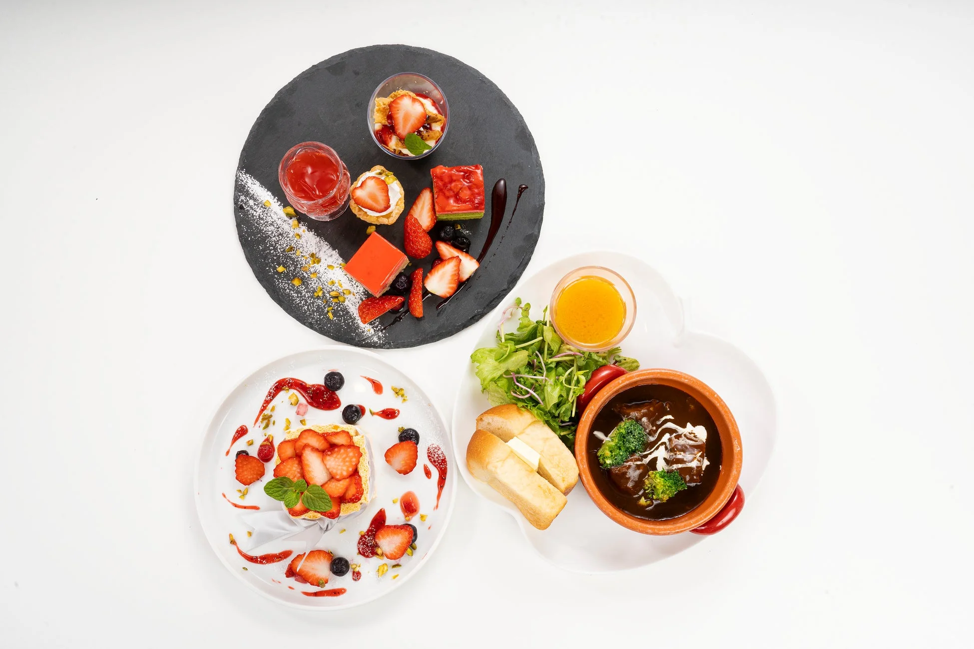 信州いちごのアフタヌーンティーの全体像