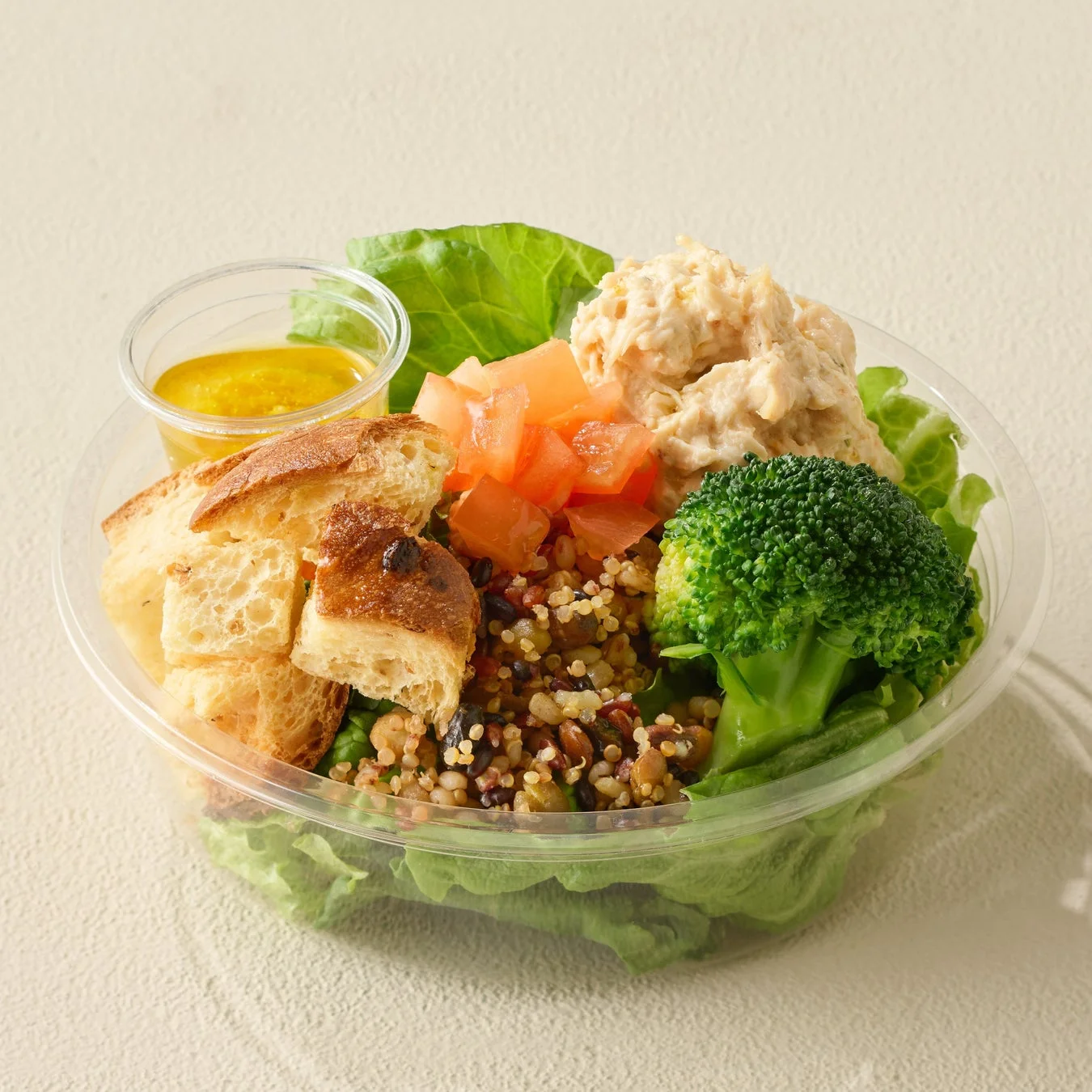 チキン&雑穀サラダ
