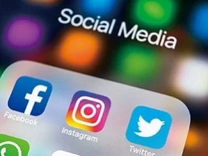 Social Media Facebook Instagram Twitter
