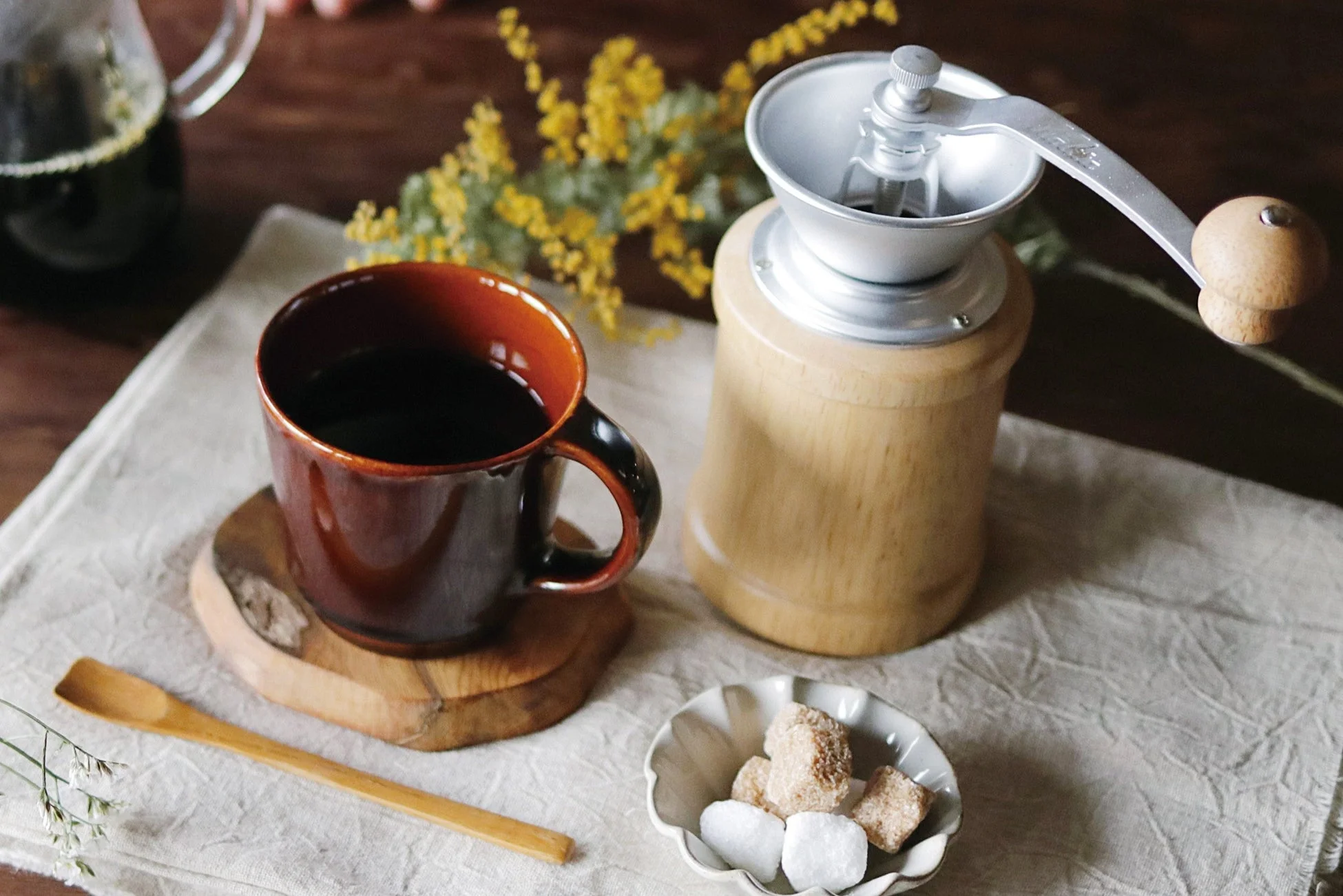 コーヒーと手挽きミル