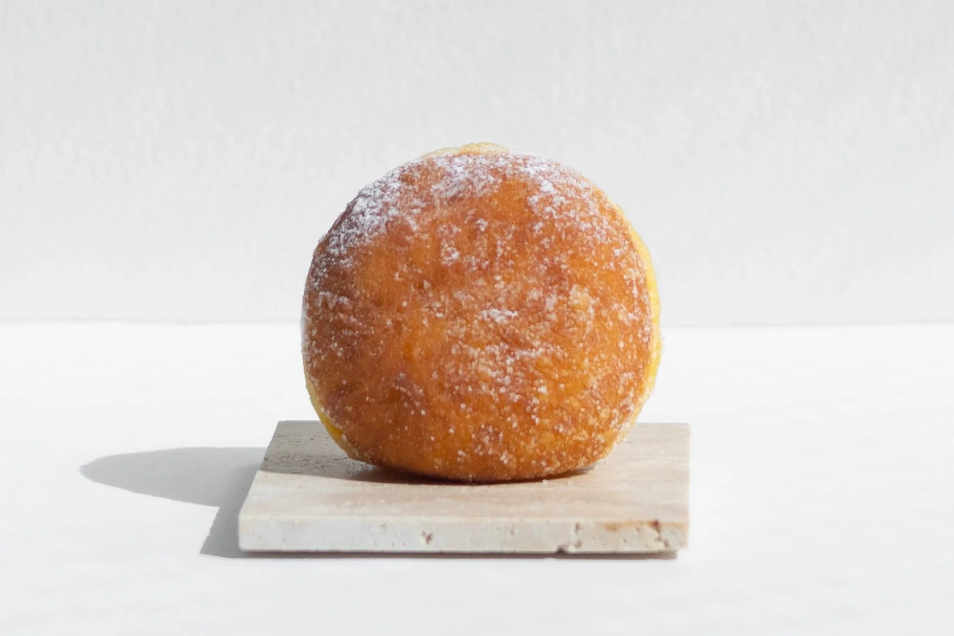 プレーンな生ドーナツ