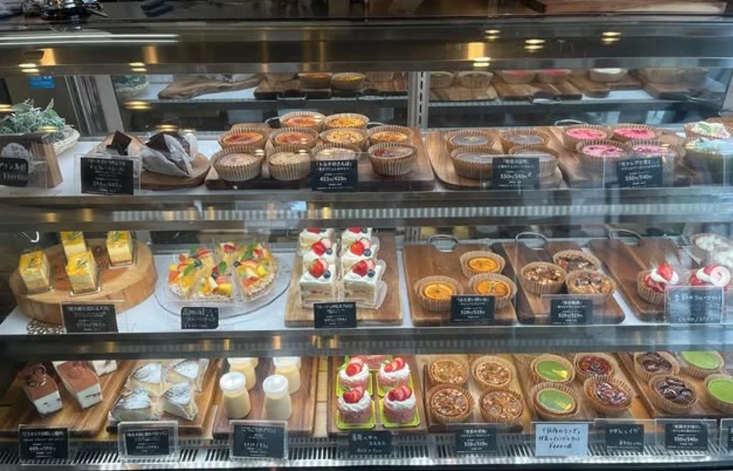 ショーケースのタルト