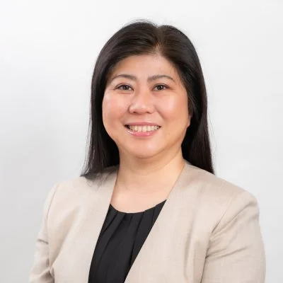中川 友紀子氏