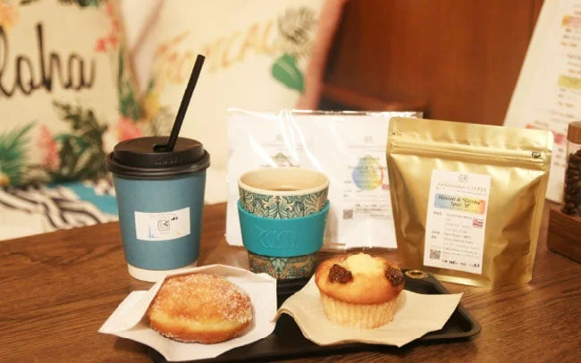 nananamoe COFFEEのコーヒーとスイーツ