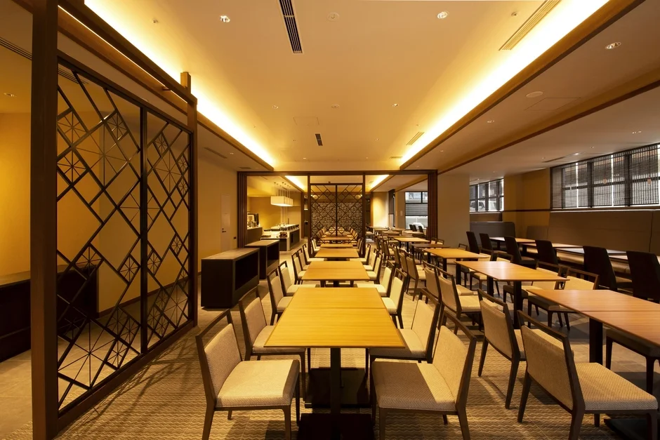 レストラン内観