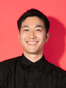 笑顔の男性のポートレート