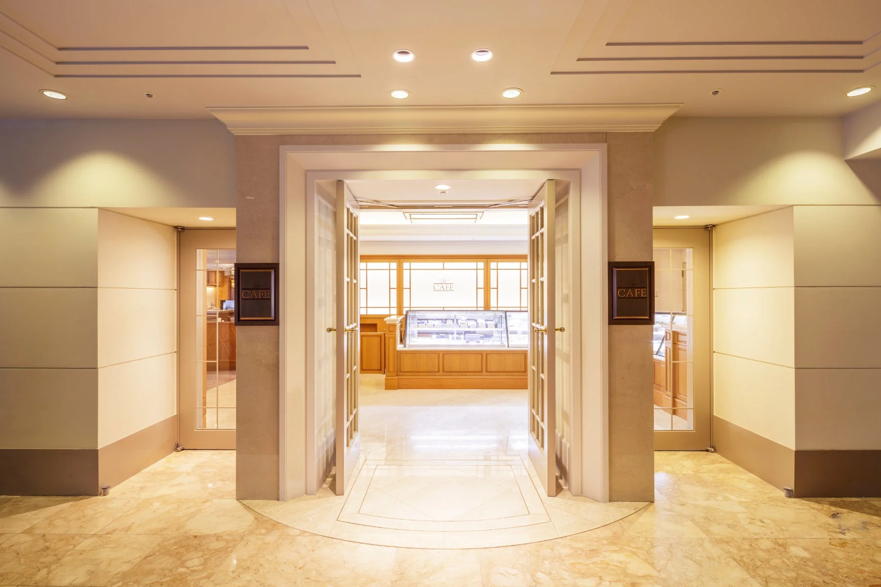 コーヒーハウス ザ・カフェ エントランス