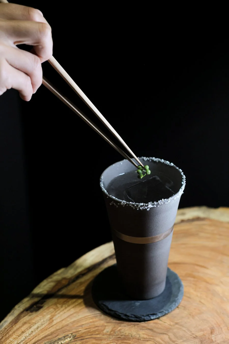 蕎麦茶ウォッカトニック