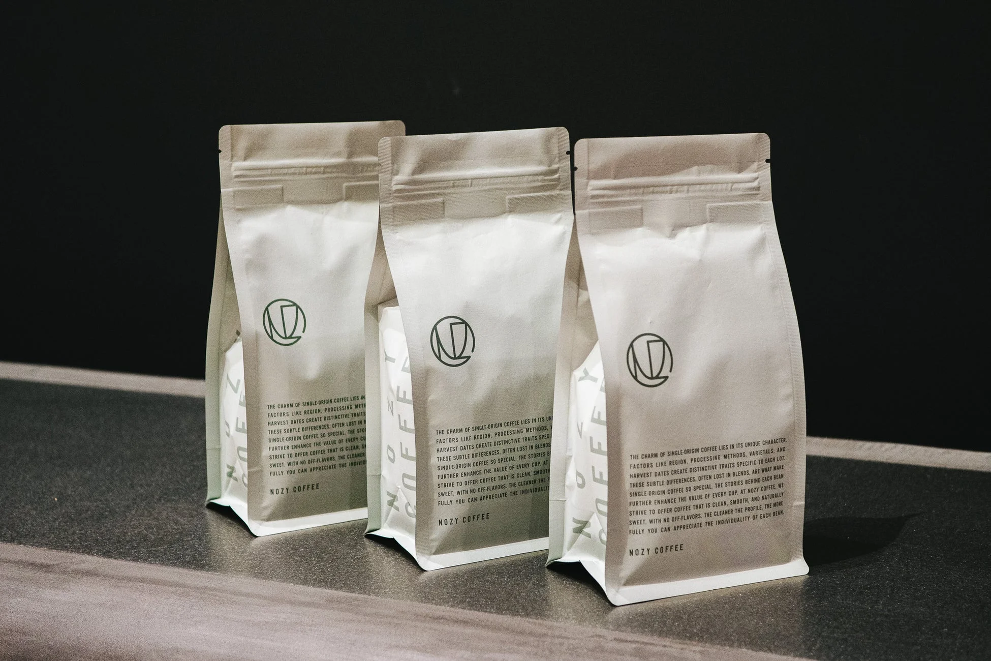 NOZY COFFEEのコーヒー豆パッケージ