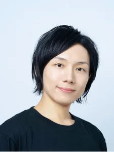 笑顔の若い男性のポートレート