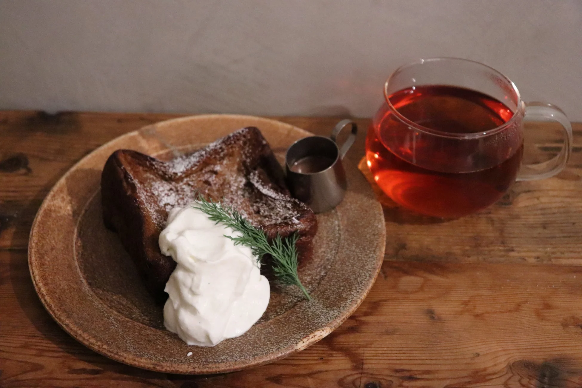 ホイップクリーム添えフレンチトースト