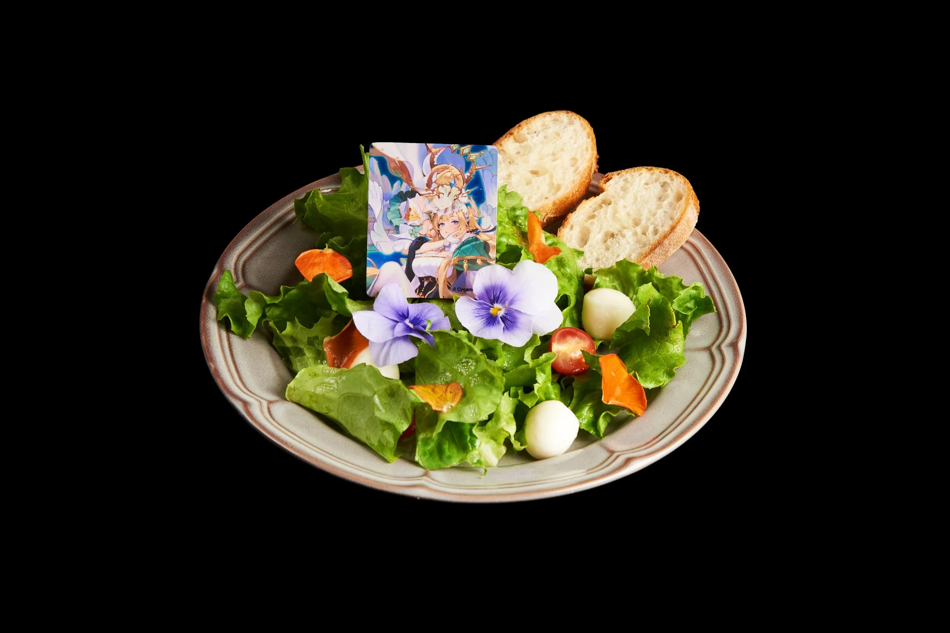 オルテニアの新鮮サラダプレート