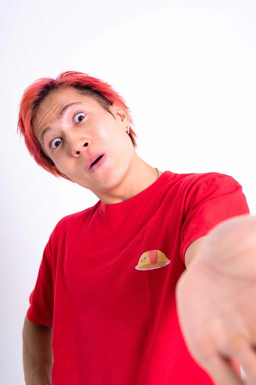 男性、赤髪、Tシャツ、驚き、ポートレート、カジュアル
