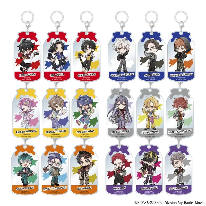 ヒプノシスマイク -Division Rap Battle-のキャラクター18人が描かれたミルクボトル型アクリルキーホルダー