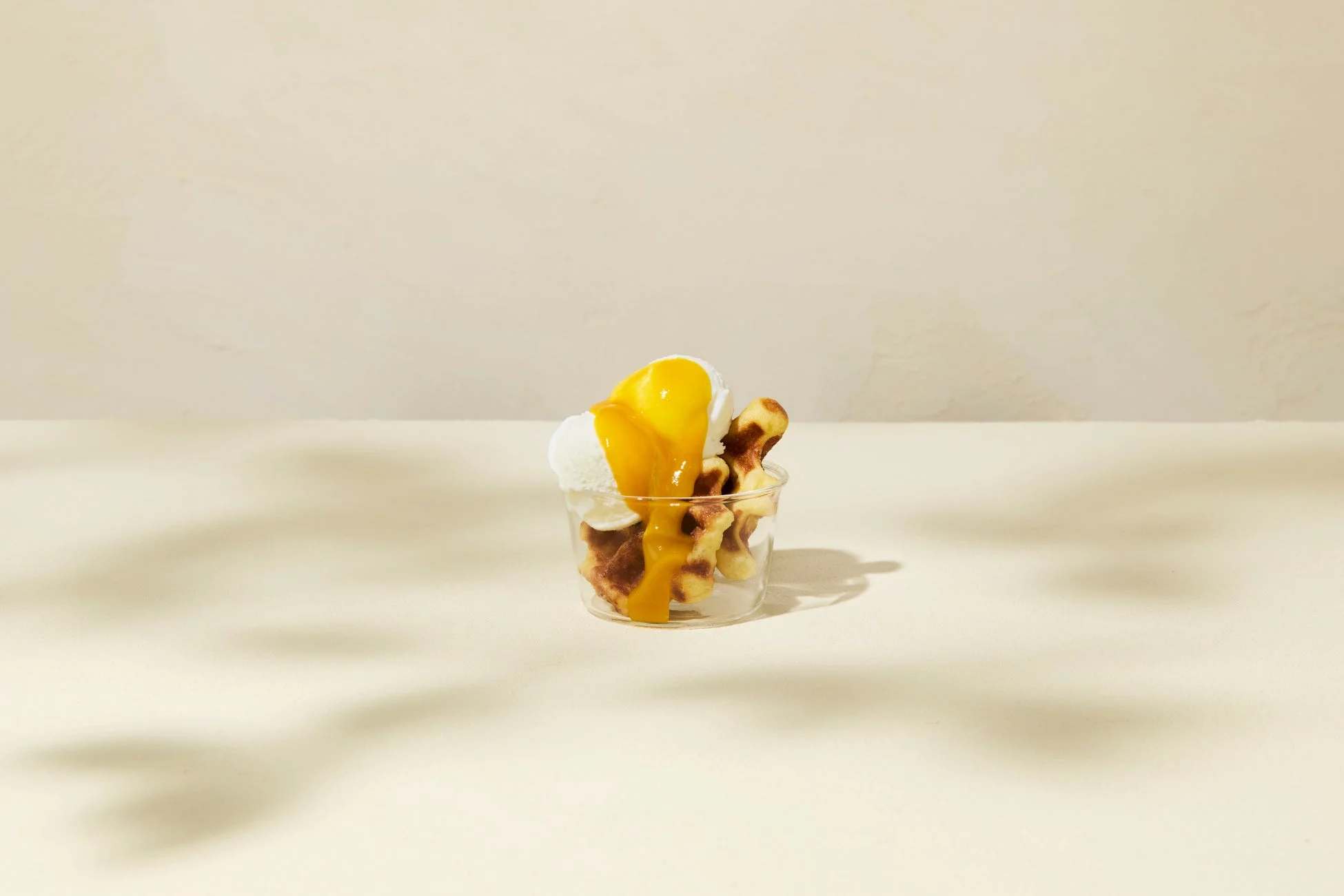 ワッフルパフェ マンゴー