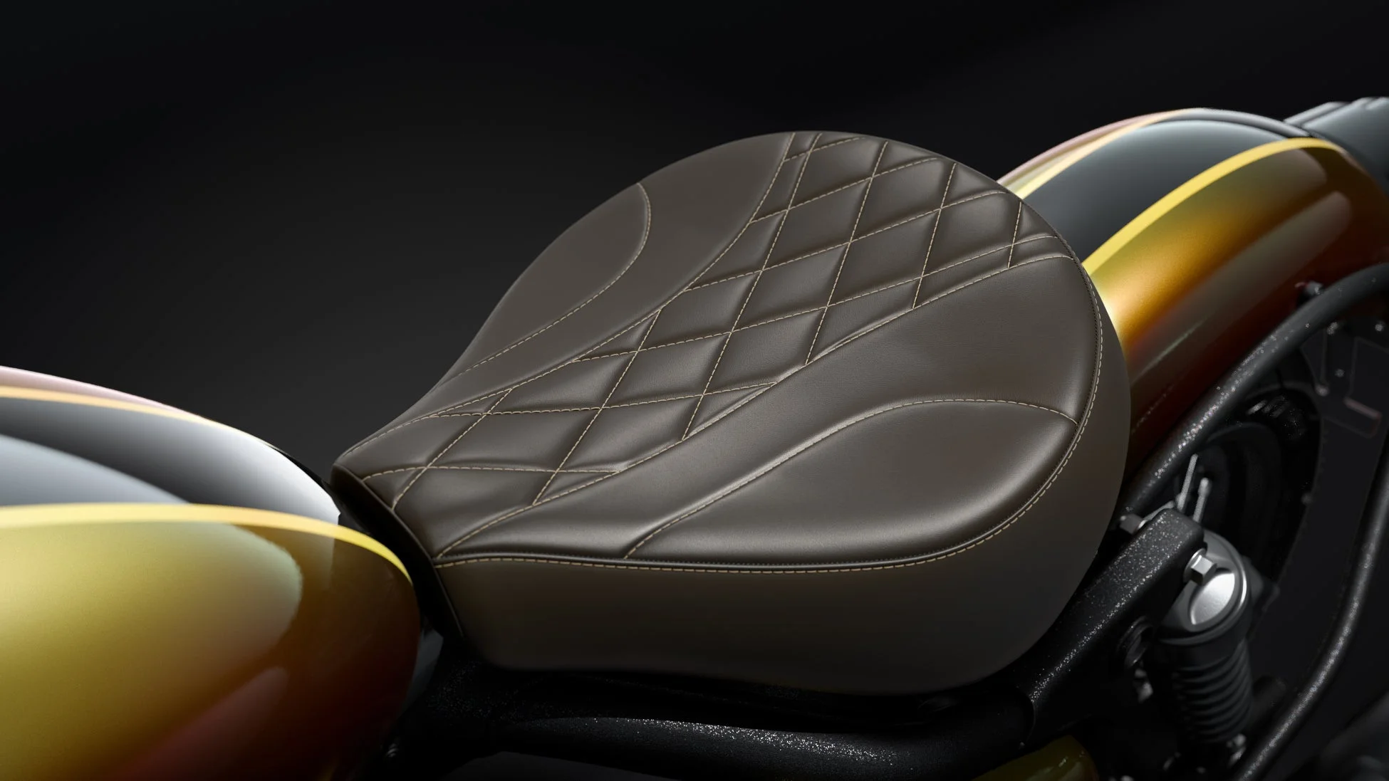 ROYAL ENFIELD CLASSIC 650のシートと燃料タンク