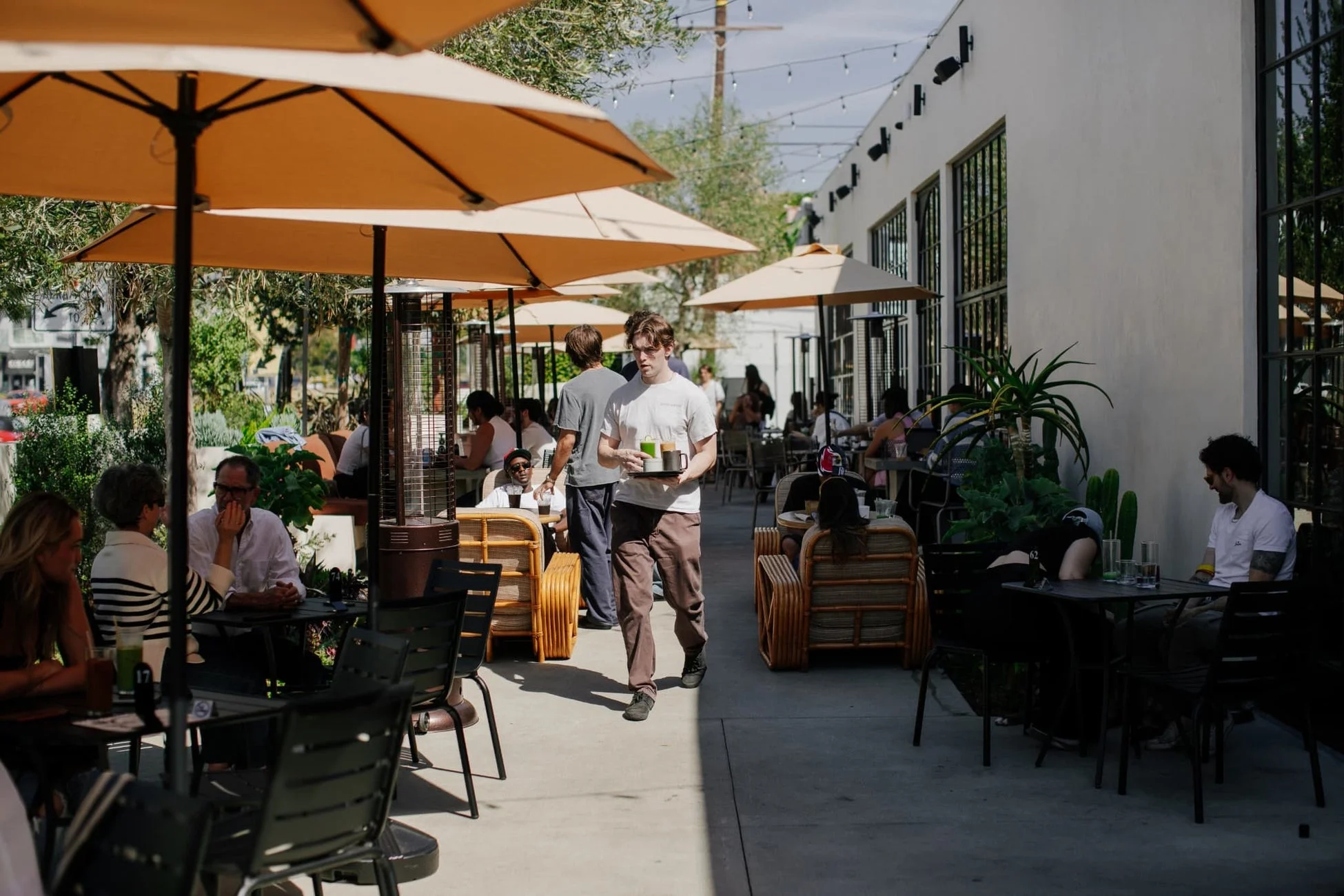 TRUNK(HOTEL) テラス席