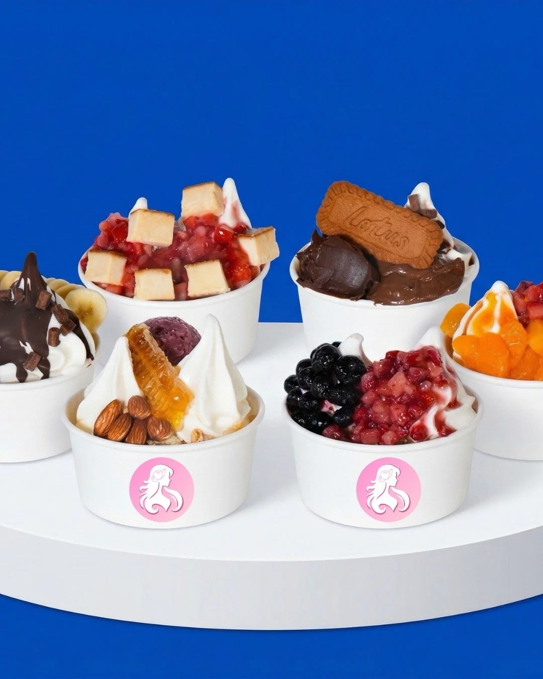 彩り豊かなフローズンヨーグルト