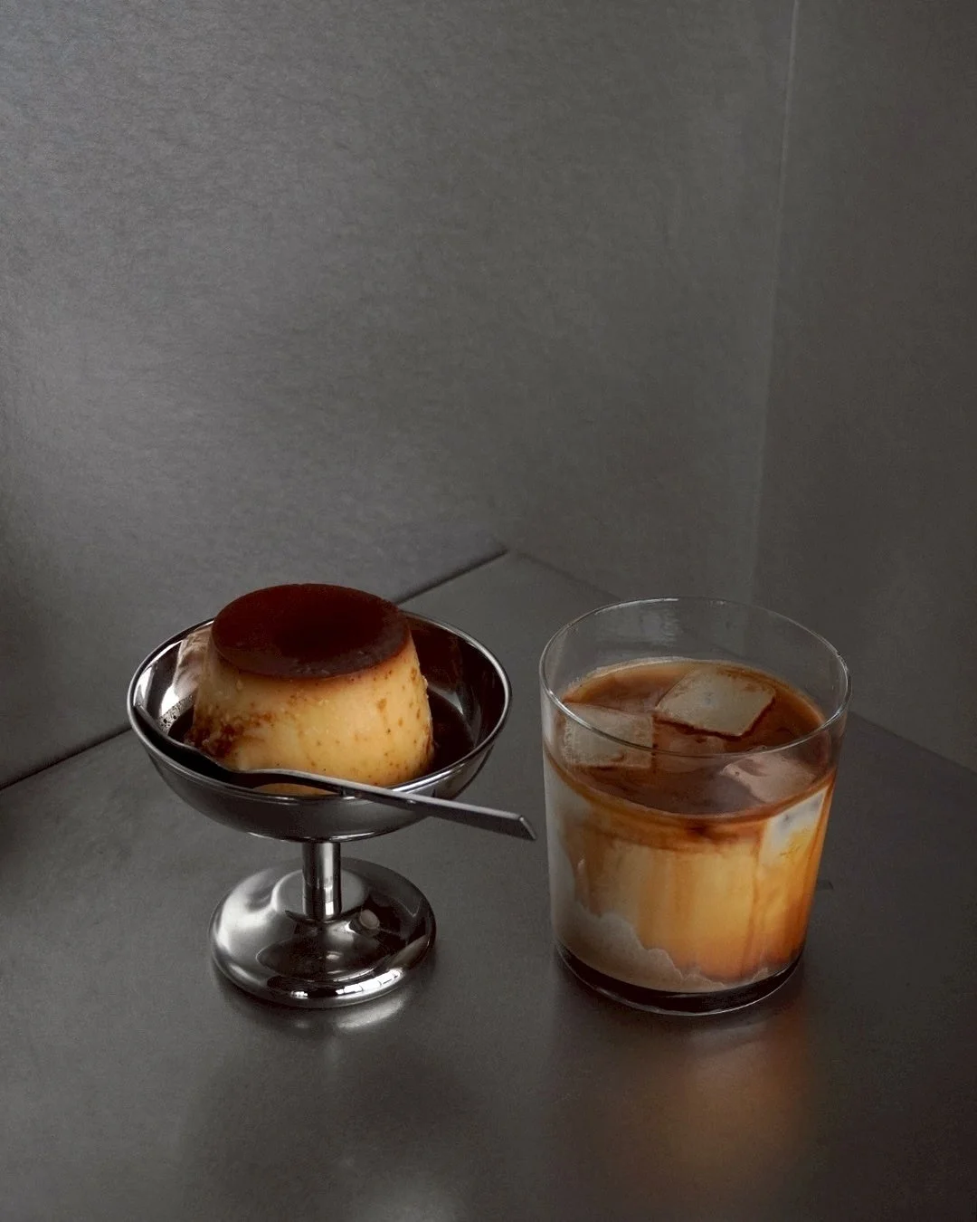 プリンとカフェラテ