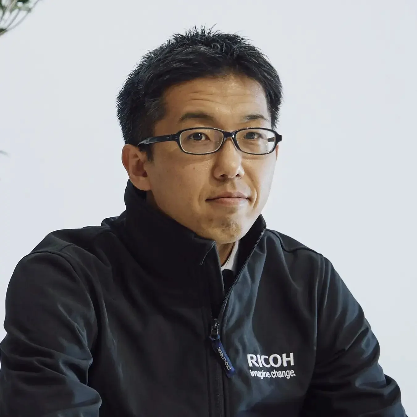 伴野仁治氏のポートレート