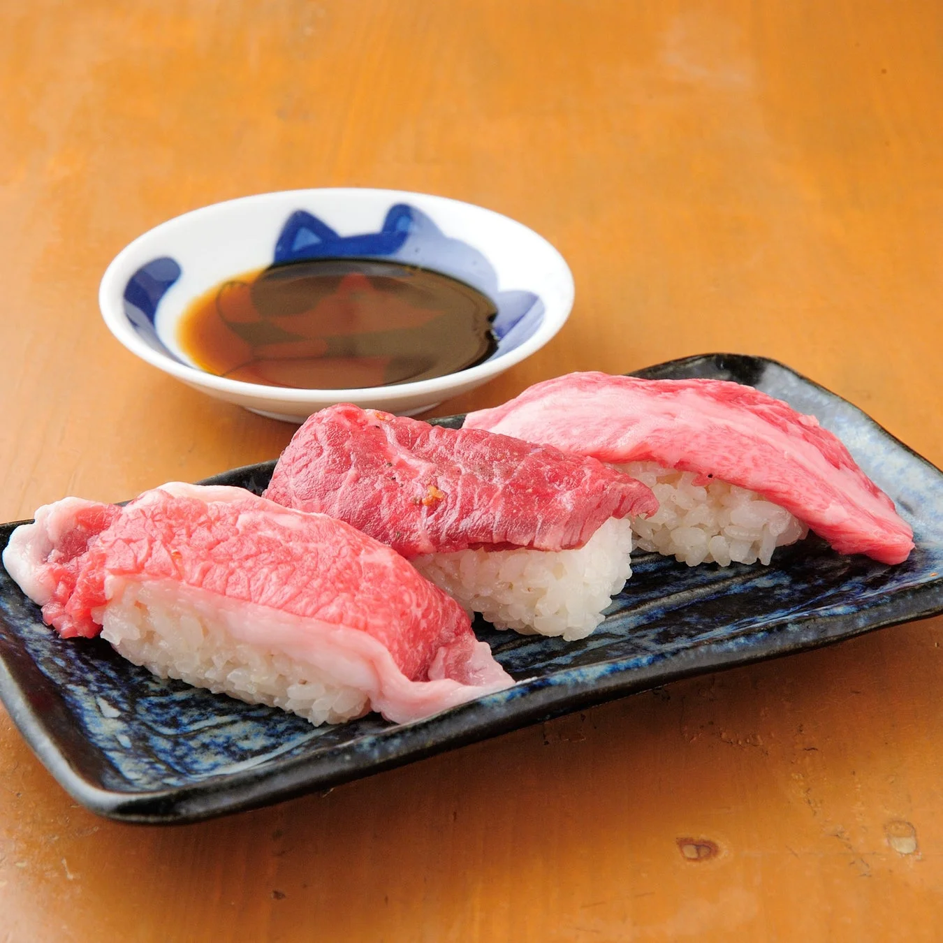 和牛肉寿司