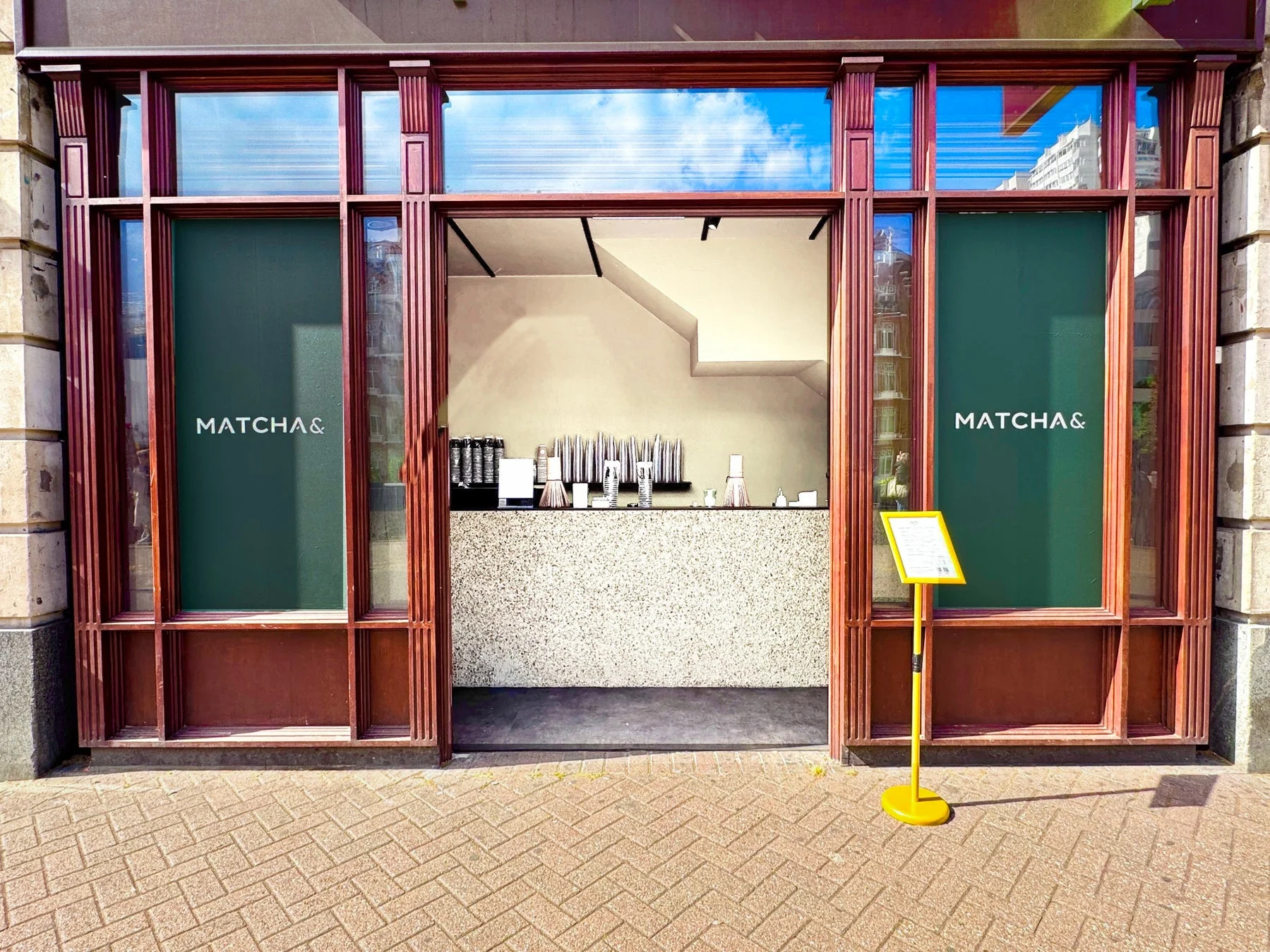 ロンドンのMATCHA&店舗の様子