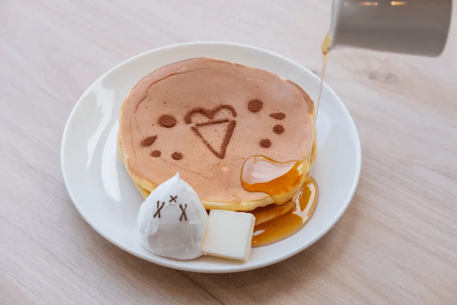 「ピコの香り」香ばしさ漂う昔ながらのホットケーキとおちりホイップ♪