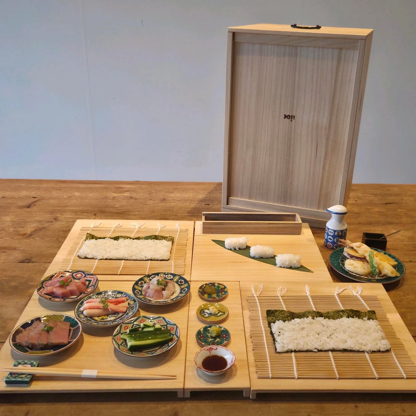 Coilのおかもちランチ “TRIP”
