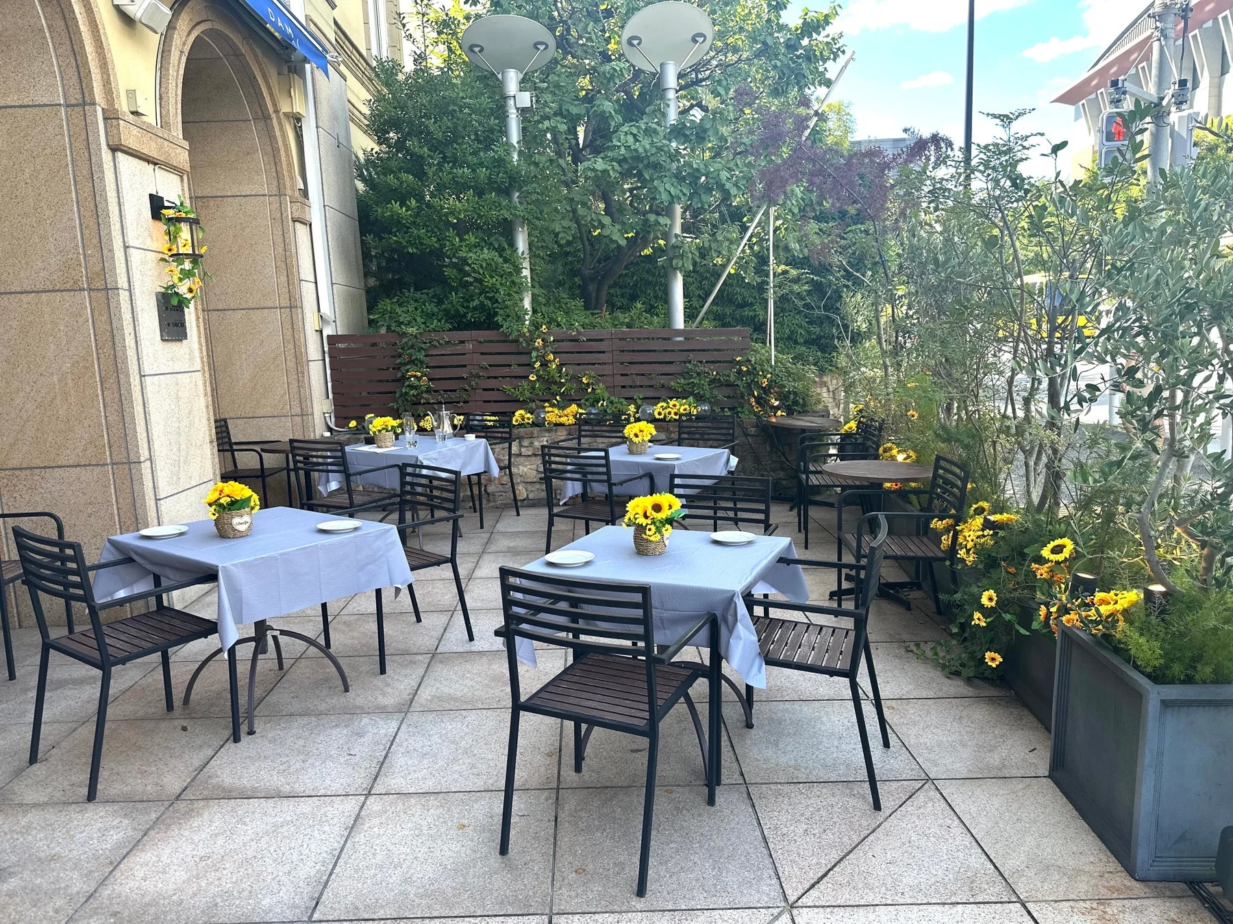 BISTRO FAVORI 代官山のテラス席
