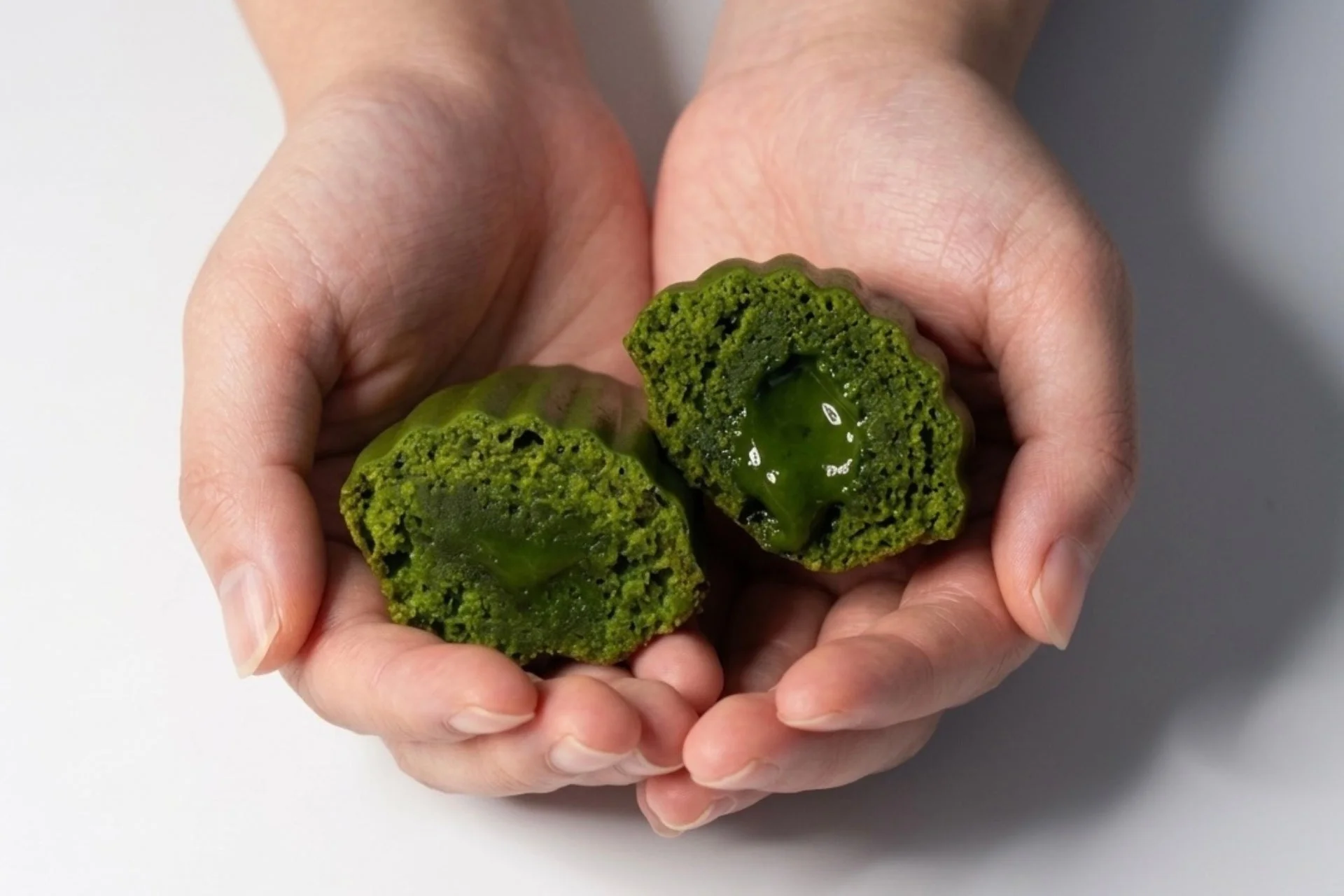 MAMIDORIの抹茶スイーツの断面