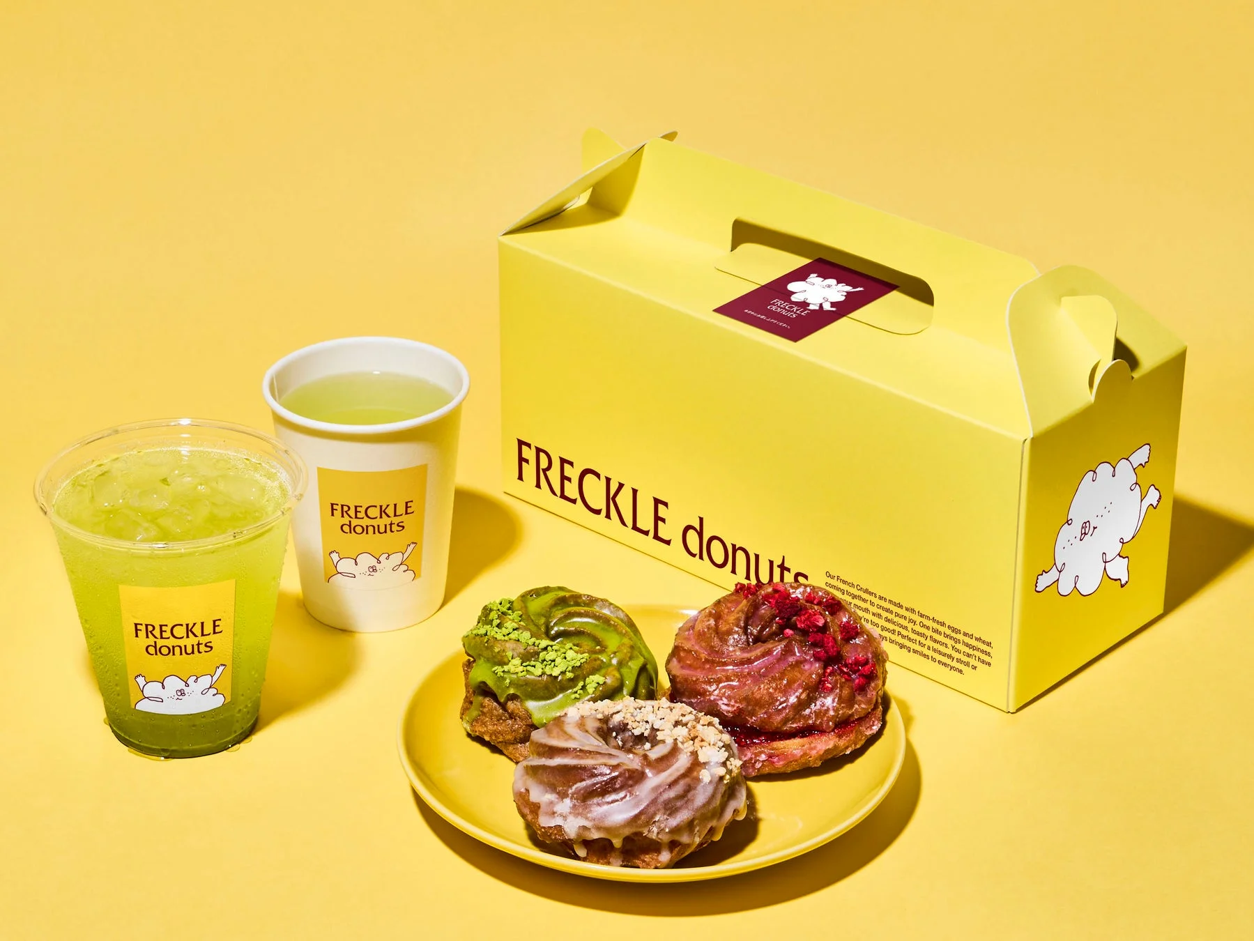FRECKLE donutsのドーナツとドリンク