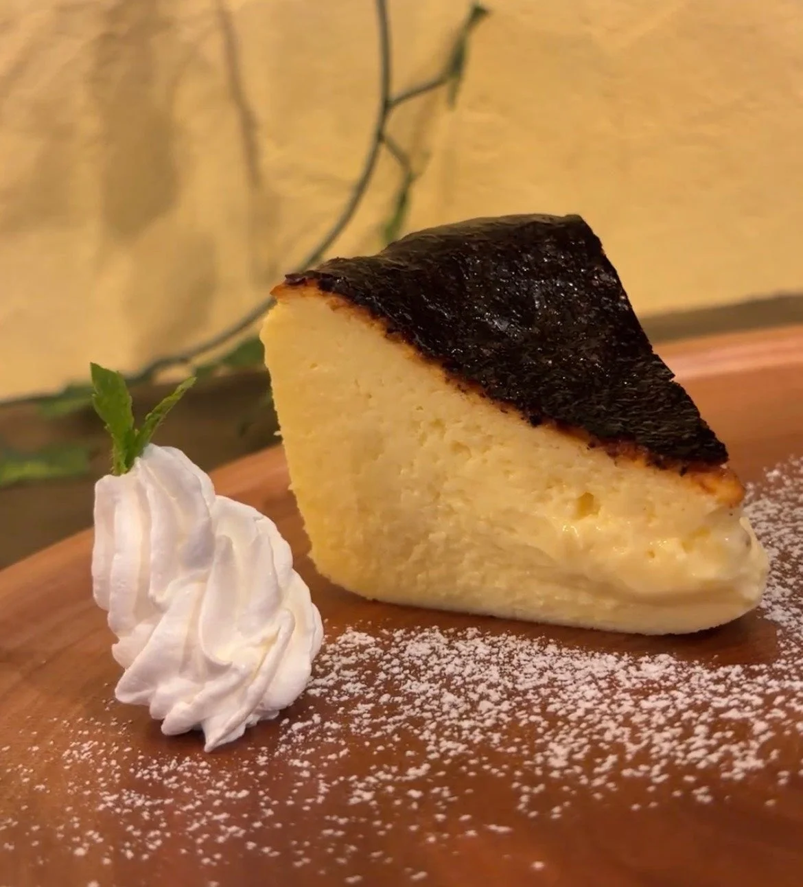 美味しそうなバスクチーズケーキ