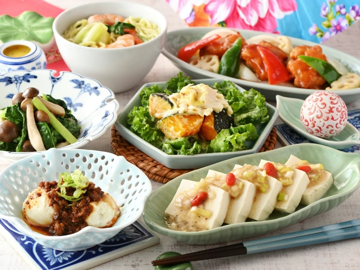 色とりどりのアジア料理