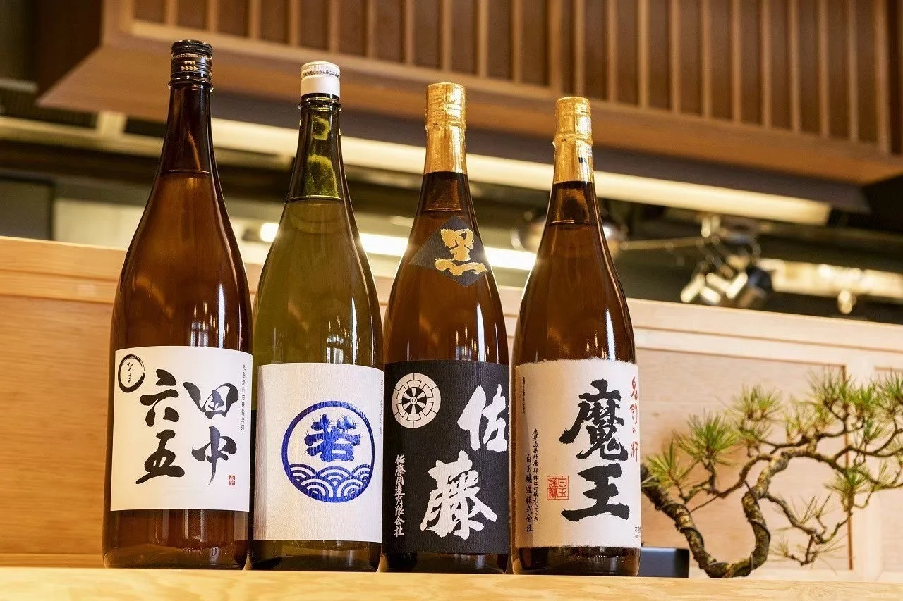 日本酒や焼酎のボトルディスプレイ