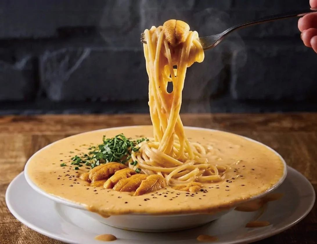 新名物「溺れるウニパスタ」