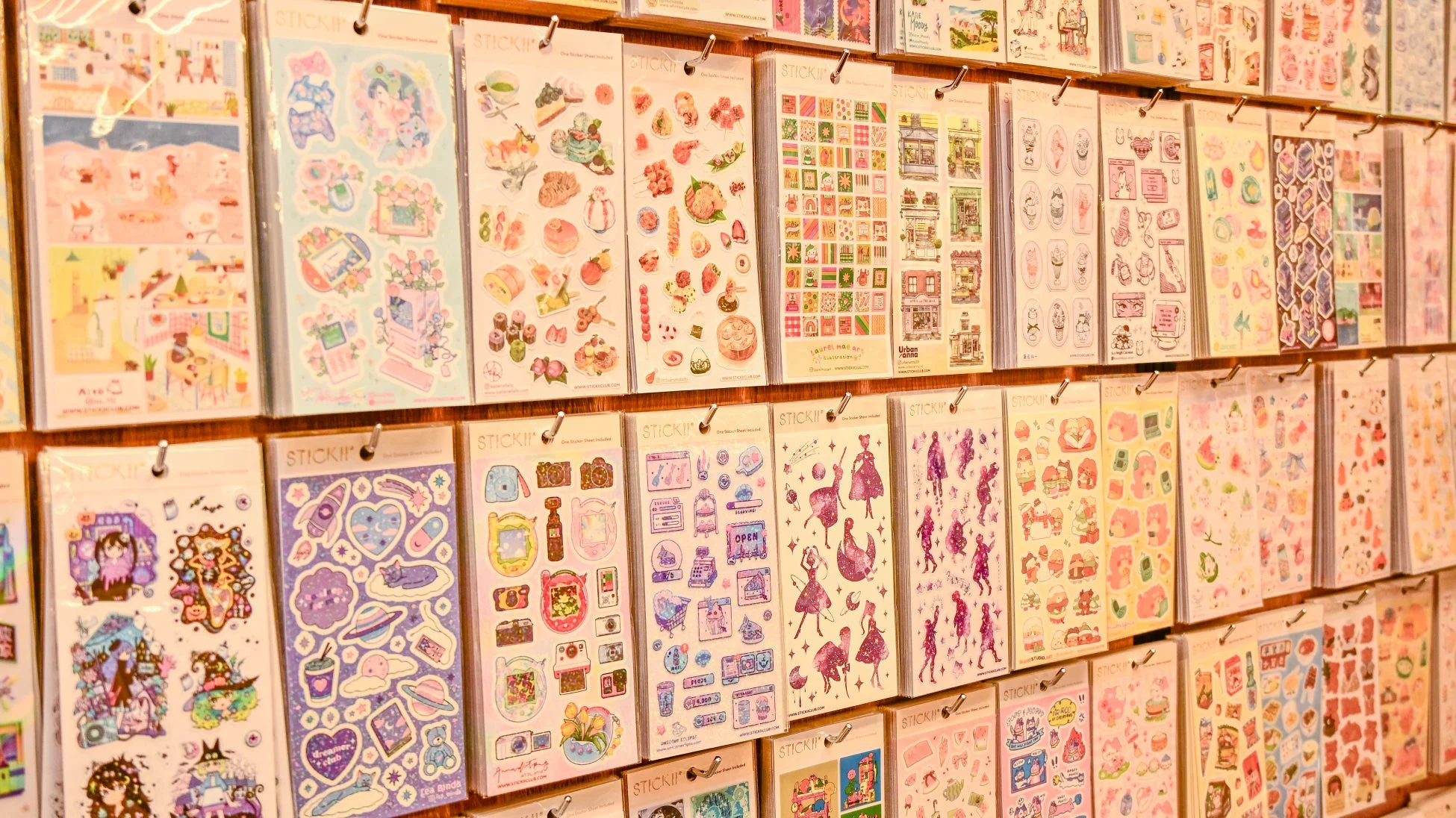 Sticker Squareのステッカーディスプレイ