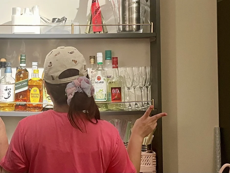 バーの様子